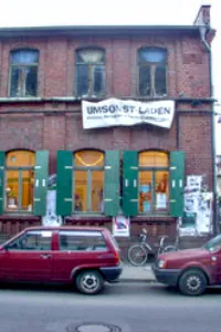 Umsonstladen Leipzig-Plagwitz – nachhaltiger Tausch- und Verschenkraum für Kleidung, Bücher und Alltagsgegenstände