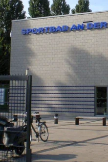 Sportbad an der Elster Leipzig – modernes Schwimmbad mit Sport- und Freizeitangeboten in Plagwitz